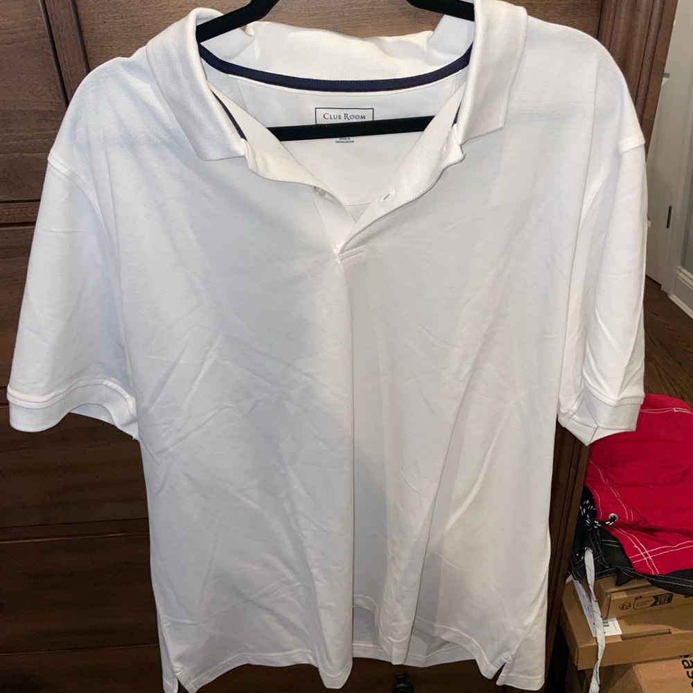 CLUB ROOM white polo